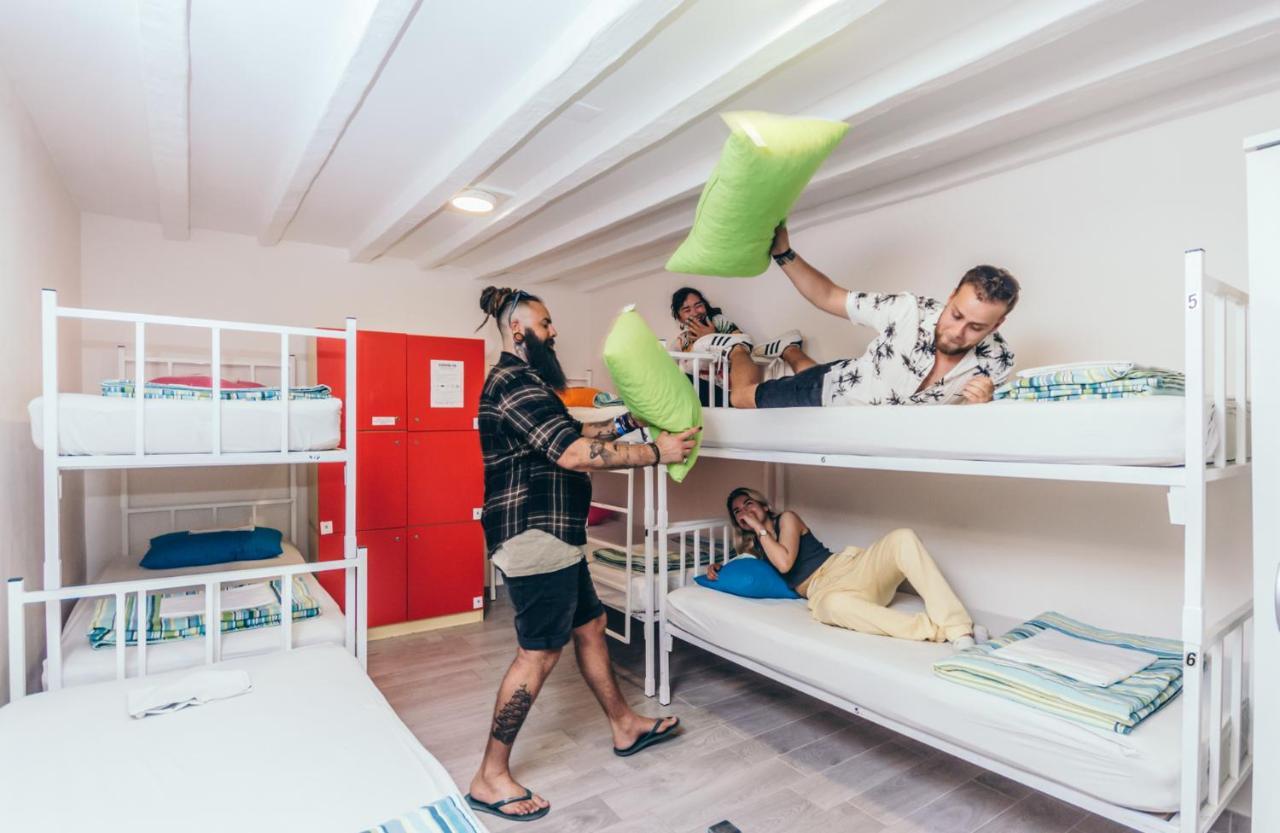 Booze & Snooze Social Vandrarhem Split